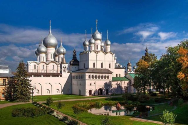 Ярославский Кремль: история и достопримечательности Рубленого города