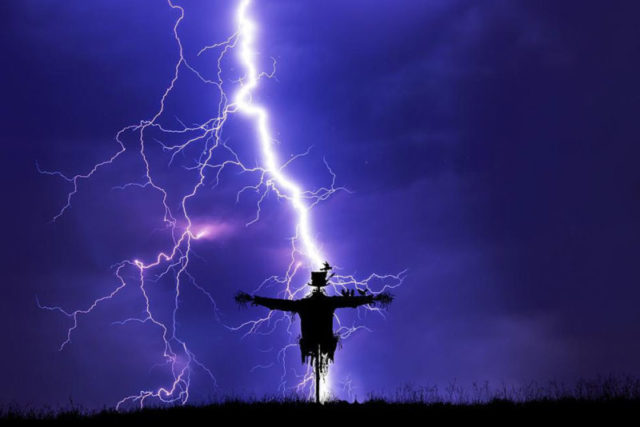 Молния и гроза: причины, опасность и меры безопасности