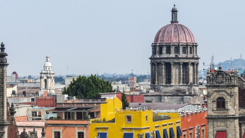 874228290 Getty, RFC, Горизонтальный, Старый, Мексика, Церковь, Фотография, Город, На улице, История, Внешний вид здания, Centro Historico, Центральный район, Латинская Америка, Мехико, Нет людей, Храм - Здание, Городской пейзаж, Кубка, Метрополия, Район, Шпиль, Башня, Городская