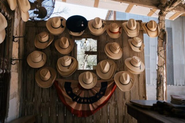 Лукенбах, Техас. Маркетинг в Техасе - 1370882