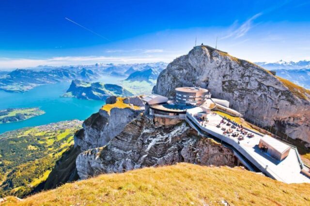 Вид на вершину горы Пилатус и озеро Люцерн, альпийские пики Швейцарии, Тип лицензии: медиа, Время загрузки: 2024-08-13T16:57:36.000Z, Пользователь: robinbarton170, Редакционно: false, заказ: 56530, рабочее задание: Глобальная публикация-WIP, клиент: 100 Уикендов в Европе 1, другое: Робин Бартон